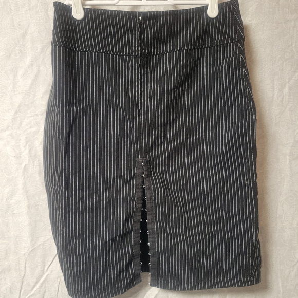 Serious corporate goth pencil skirt vintage authentic y2k hot topic - Picture 2 of 7